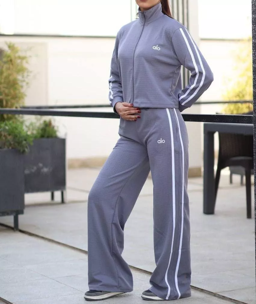 تولیدی ست ورزشی زنانه ارازن قیمت